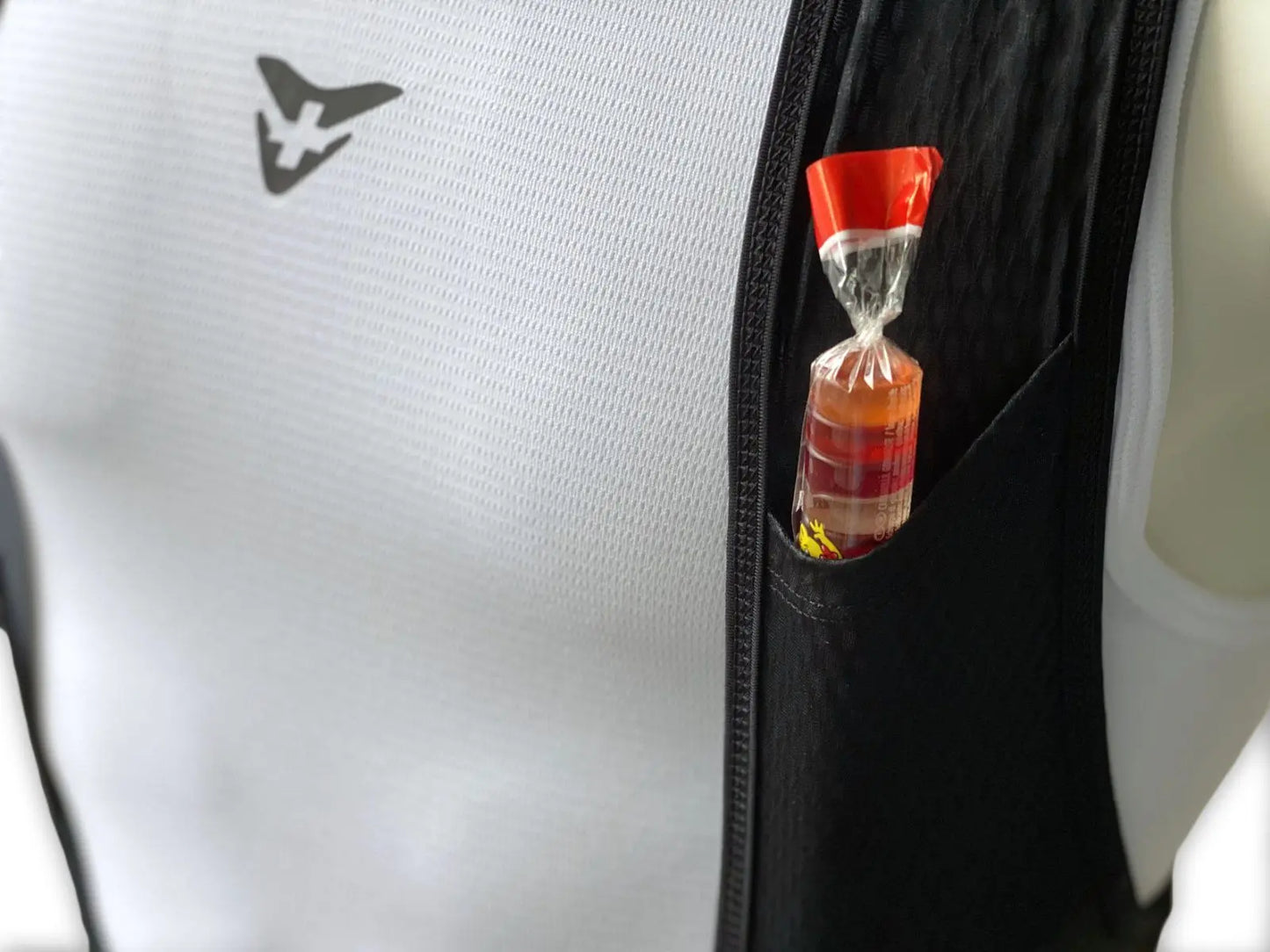 Cross Functional Liner Bib Short - CUORE of Switzerland